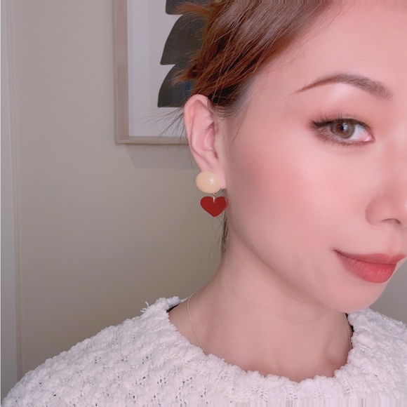 Acrylic Heart Earrings - Picture 6 of 6